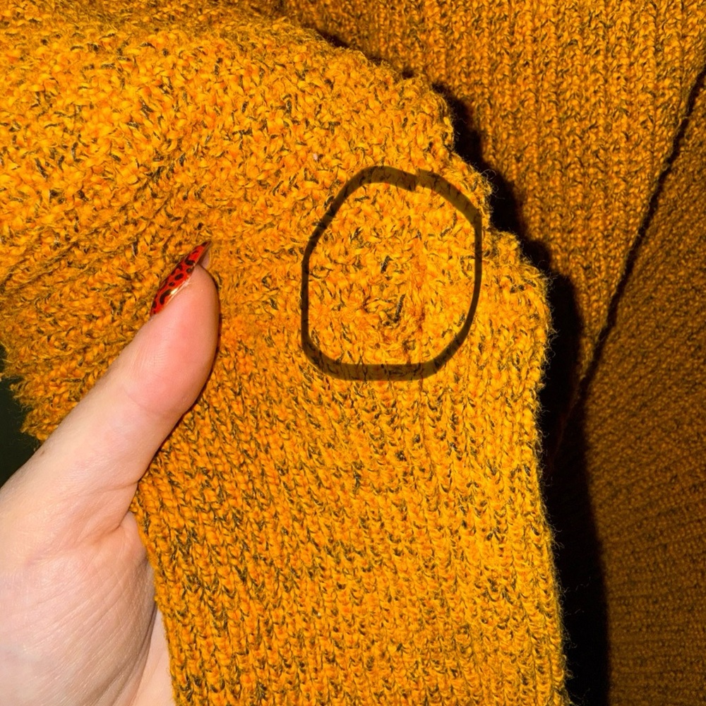 Cardigan Sweater - Picture 4 of 4